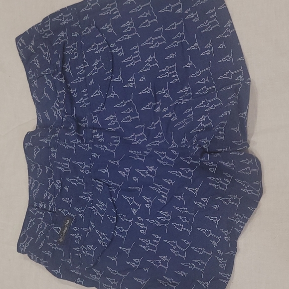 Girls shorts - Picture 2 of 3